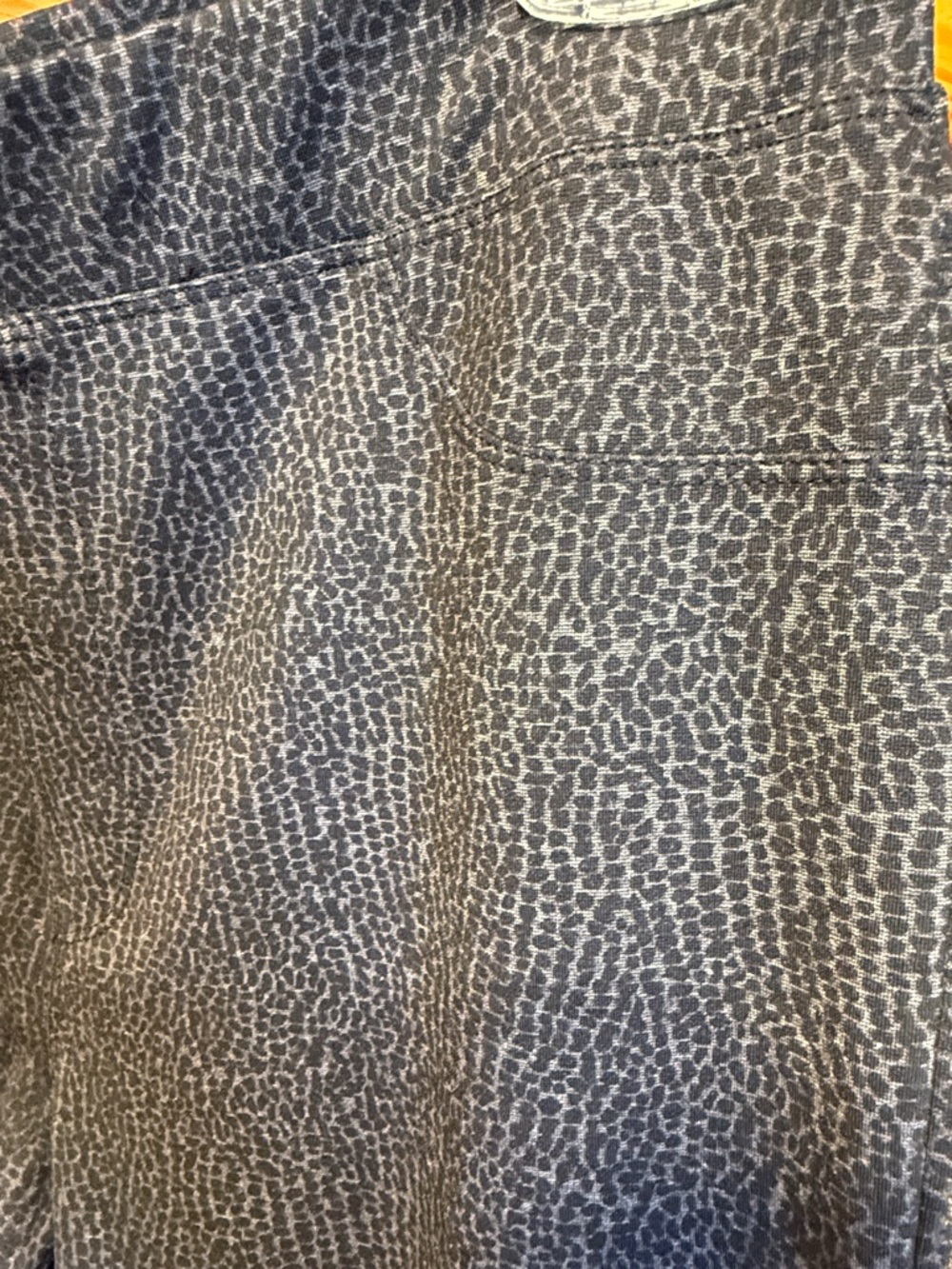 Sanctuary Gray and Black Micro Leopard Skinny Pull-On Pants - Picture 3 of 7